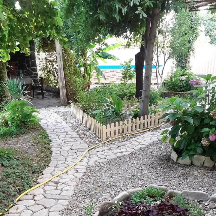 Кварели: Guesthouse Cottage