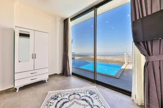 Исламлар: Villa 6