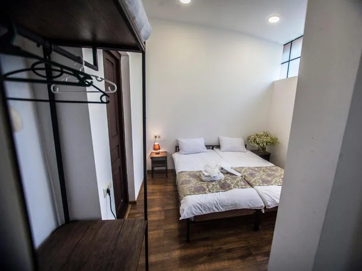 Тбилиси: Yeard Hotel