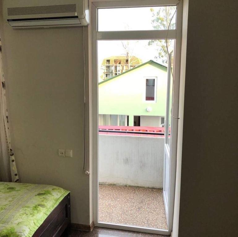 Уреки: Guro'S Guesthouse 118