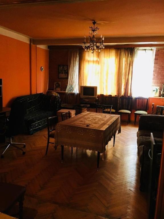 Тбилиси: Cozy House near Center