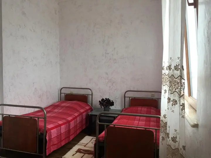 Тбилиси: Flower House