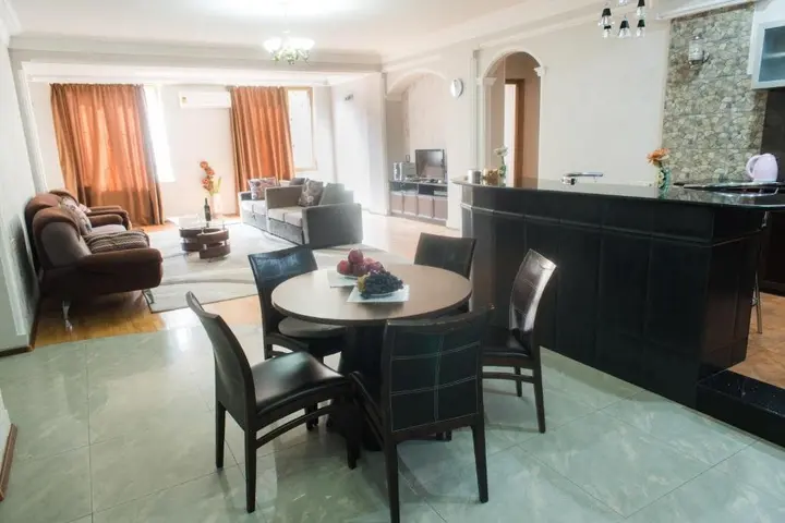 Тбилиси: Guesta - Elite Residence