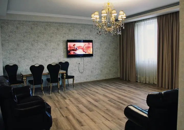 COZY APARTMENT NeAR PHILARMONIE — фото 4