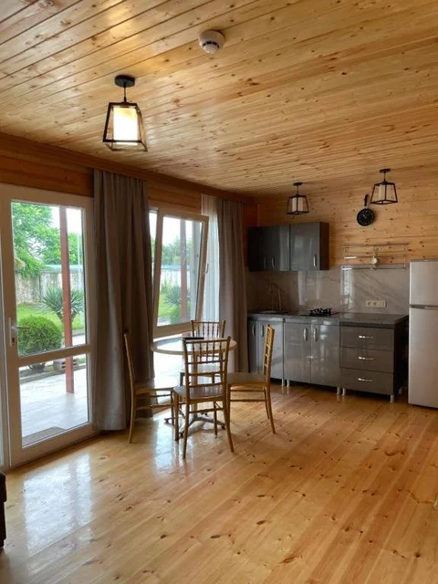 Уреки: Cottage Gageta