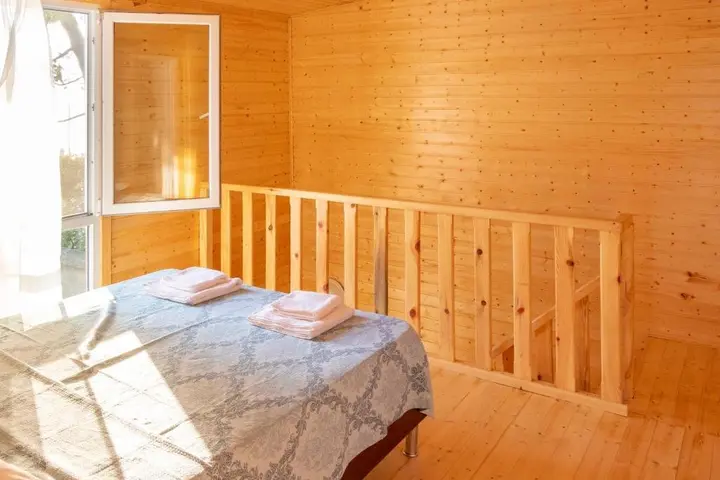 Уреки: Cottage Gageta