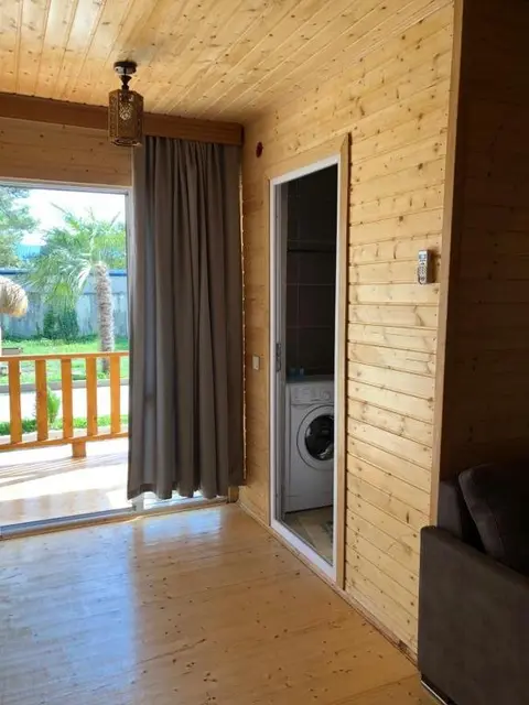 Уреки: Cottage Gageta