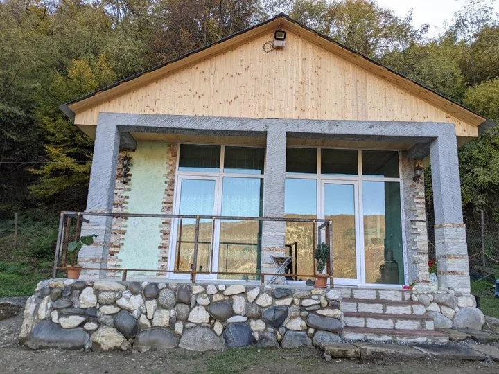 Амбролаури: cottage გორა • Gora