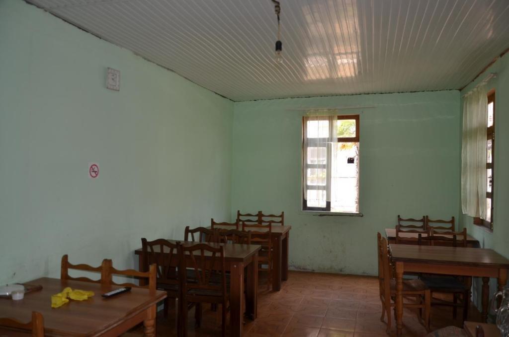 Уреки: Garden of Glee Inn