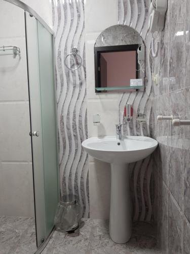 Кутаиси: Garden Hotel