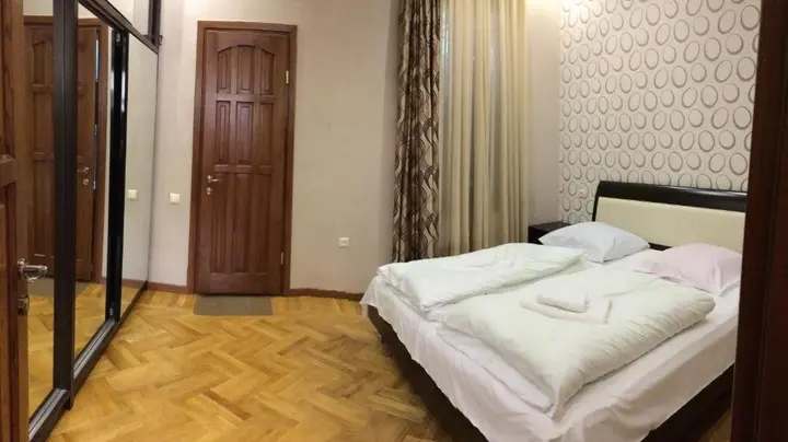 Кутаиси: Check inn hotel