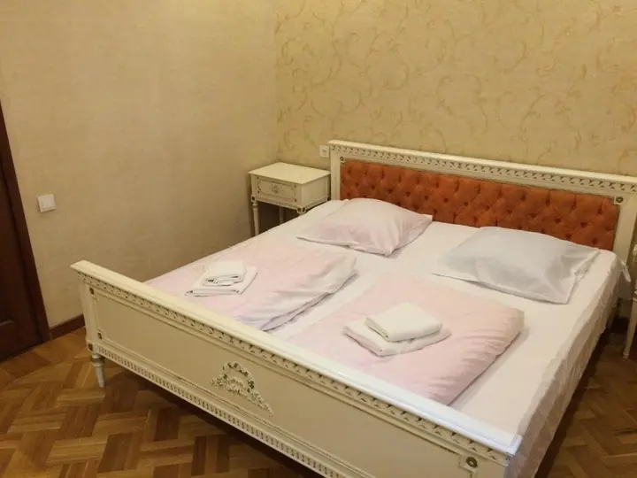 Кутаиси: Check inn hotel