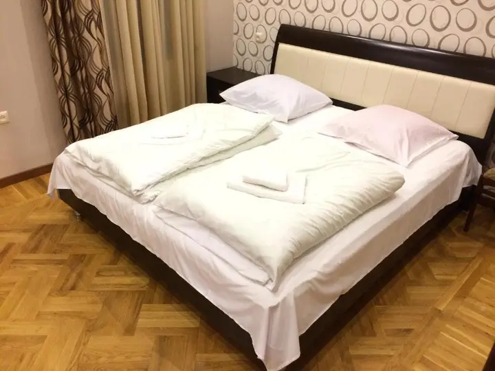 Кутаиси: Check inn hotel