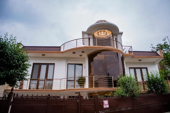 Кутаиси: Check inn hotel