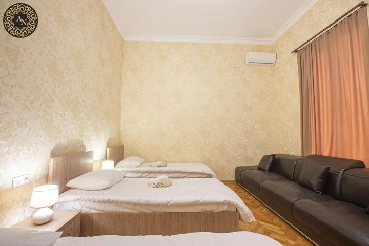 Кутаиси: guesthouse anina