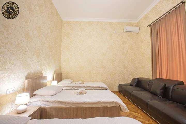 Кутаиси: guesthouse anina