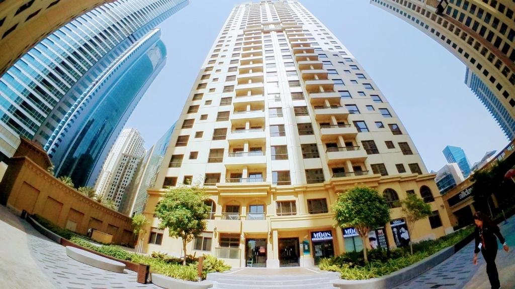 Дубай: JCB Dubai Marina Apartment
