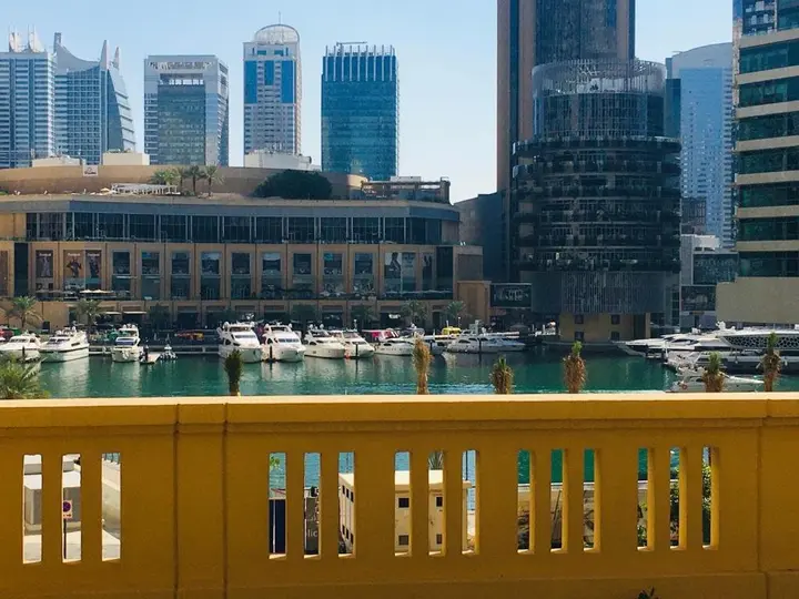 Дубай: JCB Dubai Marina Apartment