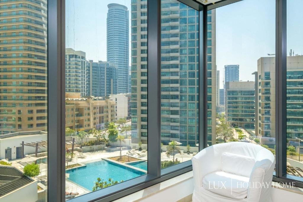 Дубай: LUX - The Modern Dubai Marina Suite 1