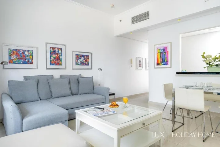 Дубай: LUX - The Modern Dubai Marina Suite 1