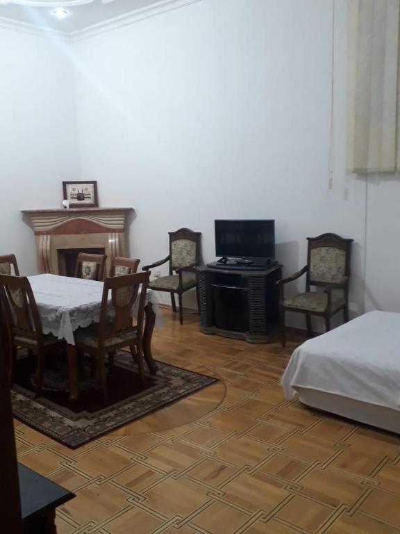 Баку: Nizami Apartment