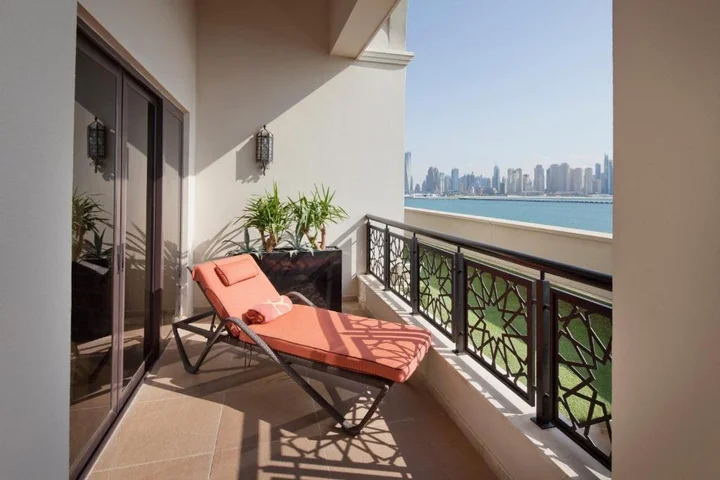Дубай: TWO BEDROOM in PALM JUMEIRAH