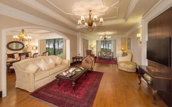 Дубай: TWO BEDROOM in PALM JUMEIRAH