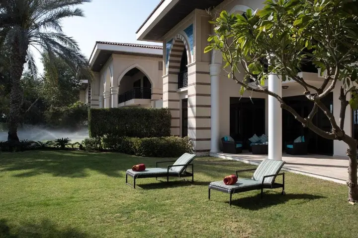 Дубай: TWO BEDROOM in PALM JUMEIRAH