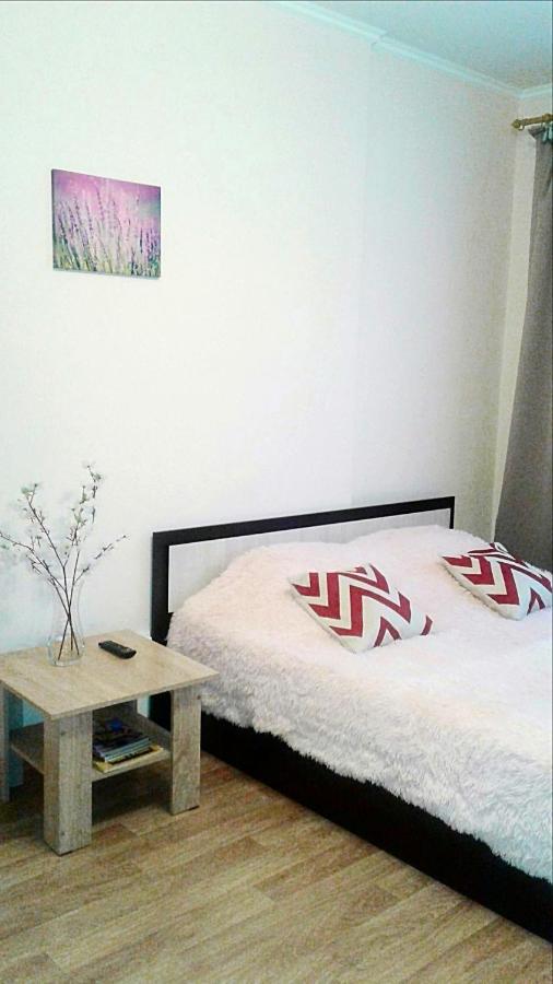 Воронеж: Apartment on Leninskiy 124 b