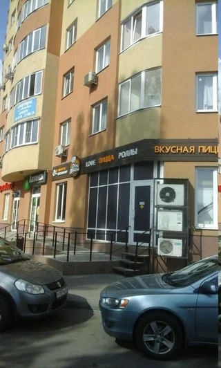 Воронеж: Apartment on Leninskiy 124 b
