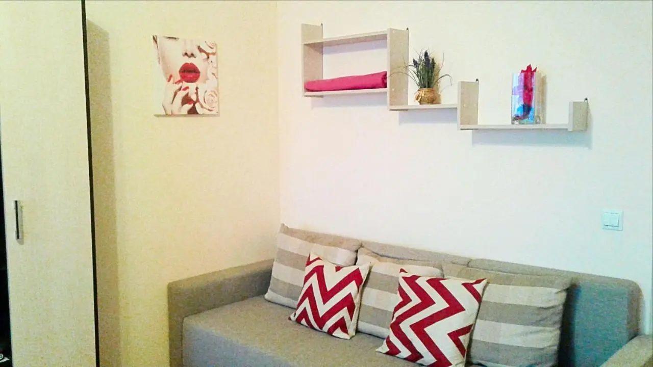 Воронеж: Apartment on Leninskiy 124 b