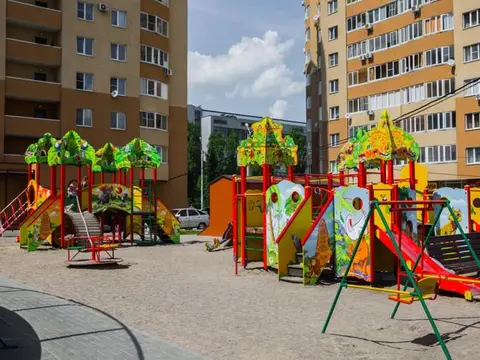 Воронеж: Apartment on Leninskiy 124 b