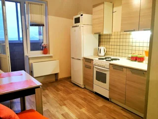Воронеж: Apartment on Leninskiy 124 b