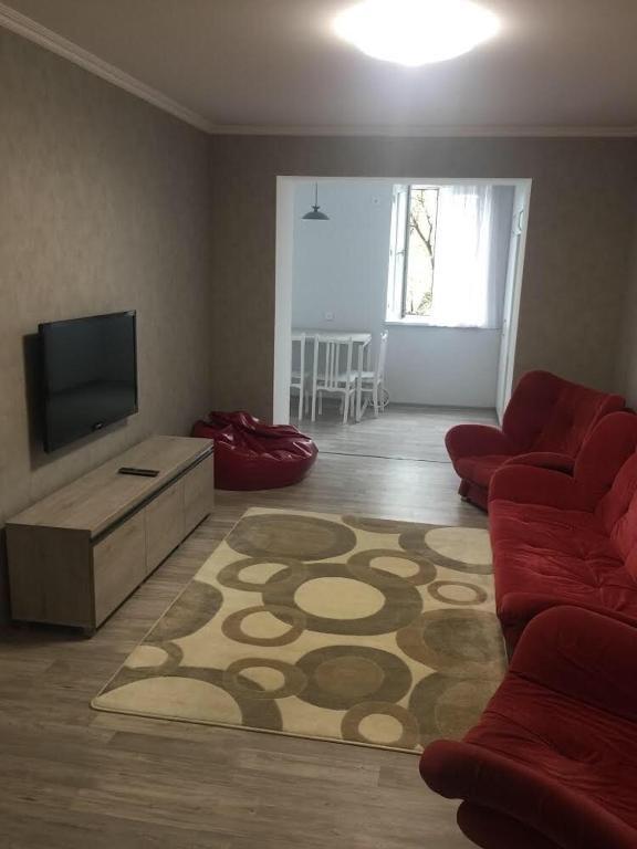 Кутаиси: 139 Lado Asatiani Street