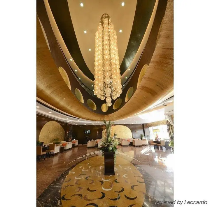 Дубай: Grand Midwest Tower