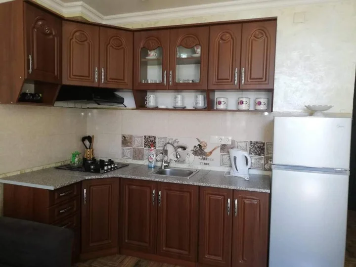 Батуми: batumi kobaladze 8a