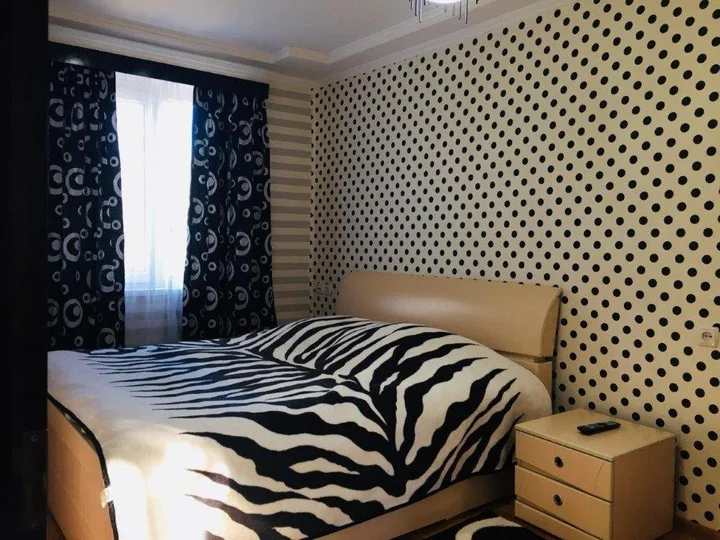 Кутаиси: Ilia Chavchavadze Avenue # 48