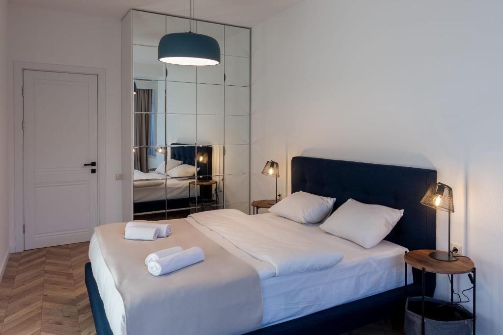 bright stylish 1br apartment — фото 1