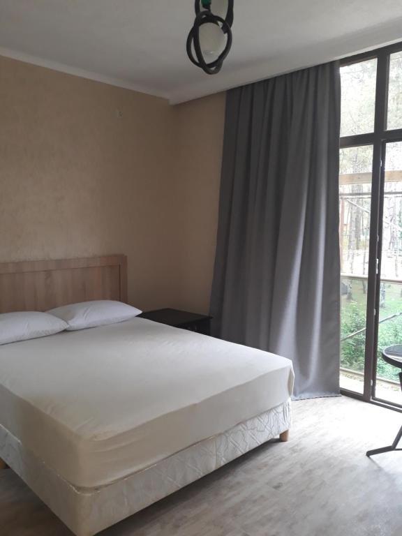 Уреки: Kaprovani Star Apartament