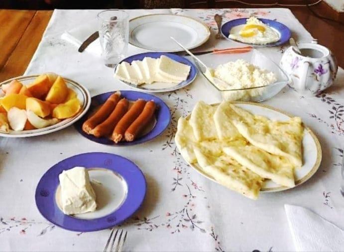 Кутаиси: Mida Travel Homestay