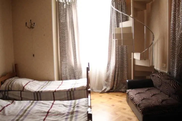 Тбилиси: Blues Brothers Hostel