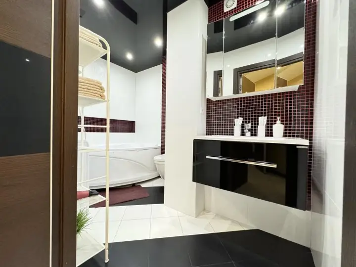 Rental Family Rooms (Рентал Фэмили) на улице Шишкова 72/3 — фото 2