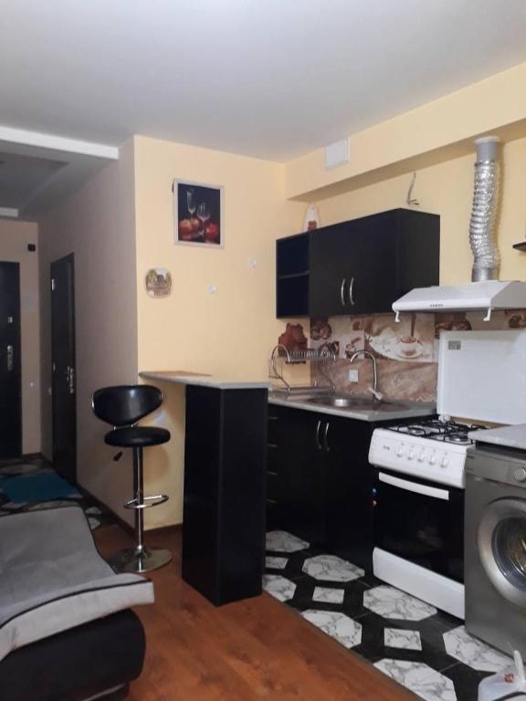 Батуми: Apartment near boulevard