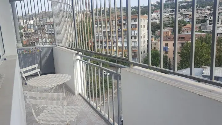 Тбилиси: 2 bedroom apartment