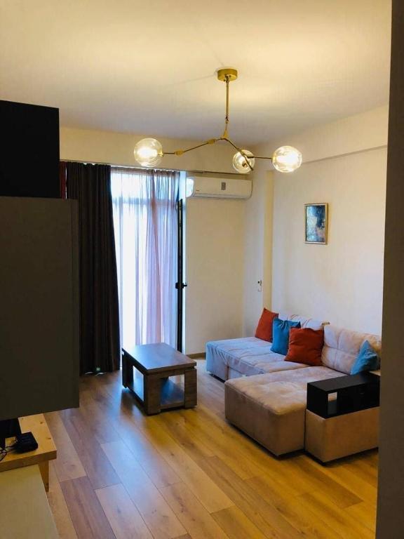 Appartment at Kazbegi ave. 25 — фото 1