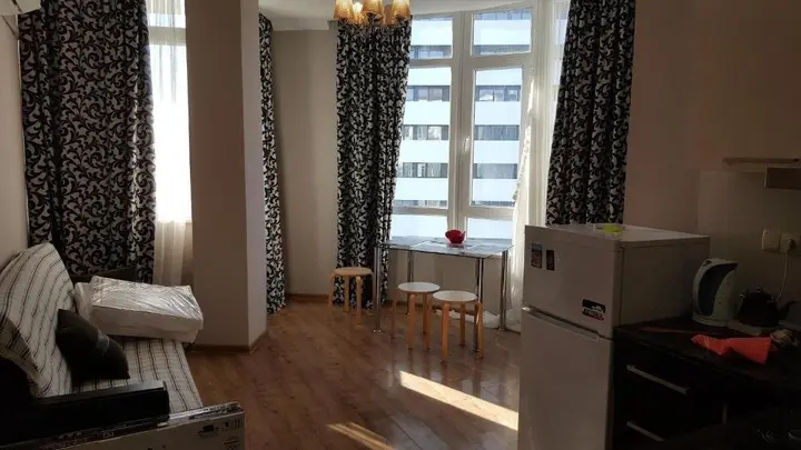 Батуми: 118/725 Gorgiladze Street