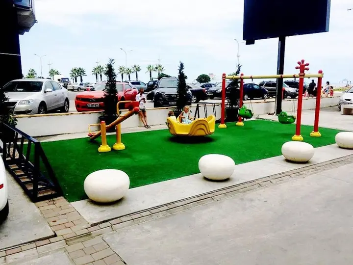 Батуми: Batumi Horizon 60m from the beach