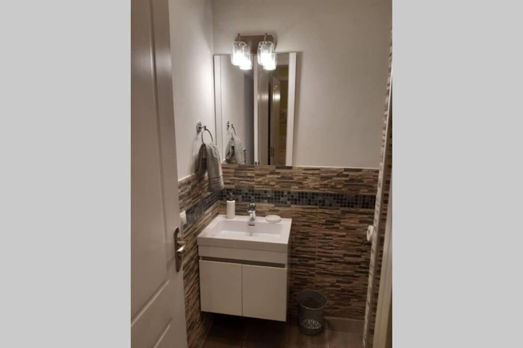 Тбилиси: Apartment King David 32