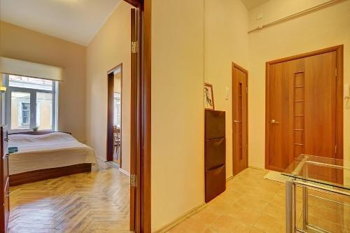 Sukhaparina: Apartments Longo on Galernaya 29