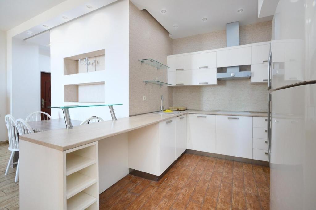 Ереван: ARMT Royal apartment on Sayat-Nova street